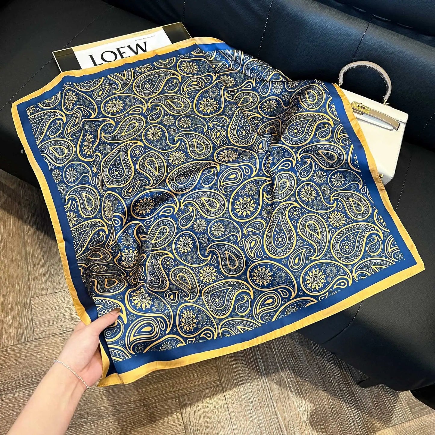 SatinÉclat™ Vintage Square Scarf